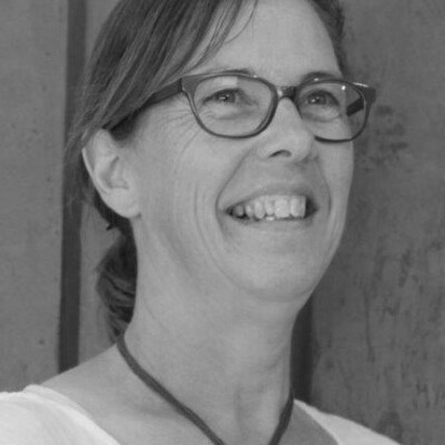 C. Kole-de Looff (Corrie)