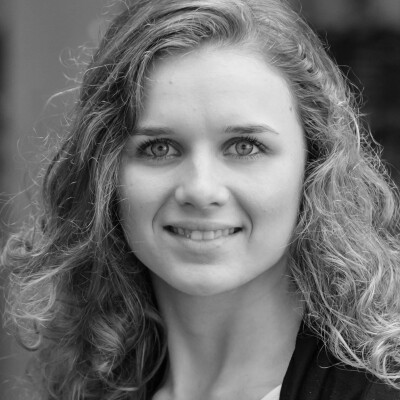 T.J.H. Smit-Everse (Annerieke)