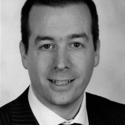 drs. J.G. Lindhoud (Georg)